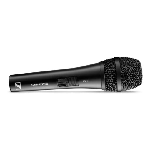 D 956150 MLA41534882738 042020 F