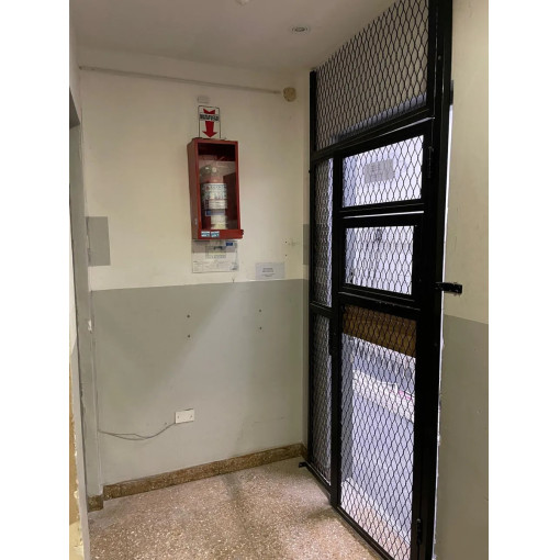 Oficina En Alquiler Ayacucho 467 25m2 Seguridad 24hs 2 Baños En Pasillo 2 Ambientes Dueño Directo 7 D 994067 MLA110416463170 052026 F 510x680 sqt
