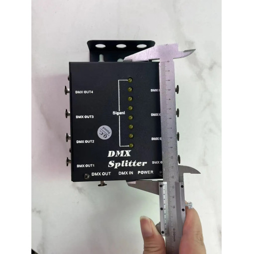 Divisor Dmx Xmax Splitter Premium 8 Puertos / Xlr 3 Pines 12 D 619944 MLA113472180099 062026 F 510x680 sqt